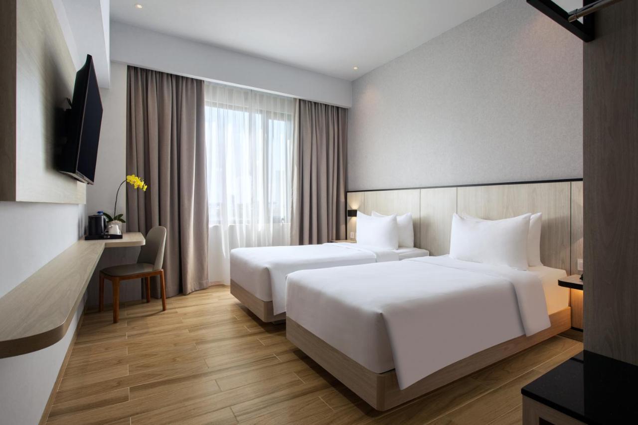 Hotel Santika Batam Exterior photo